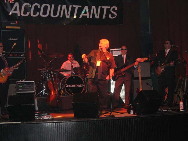 joneses_cd_release009a