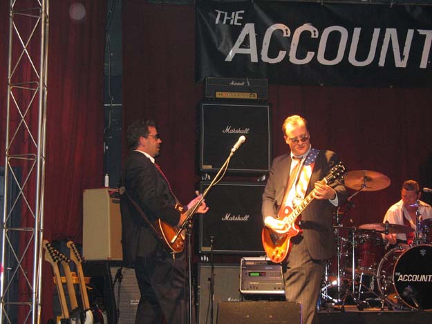 joneses_cd_release075